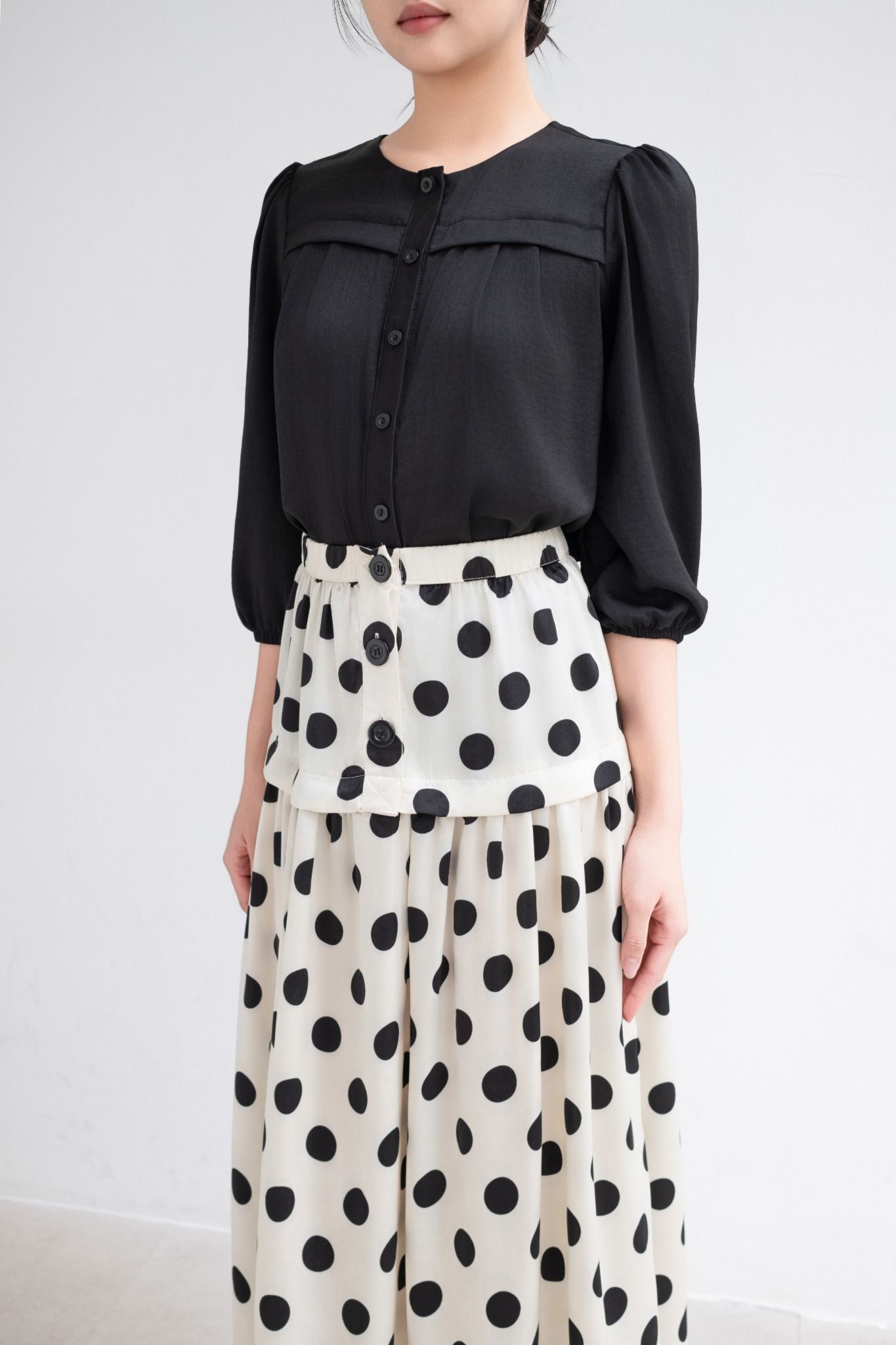  Chân váy xòe 3 nút 