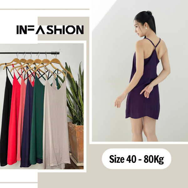  Đầm lụa cổ yếm sau tăng đơ 