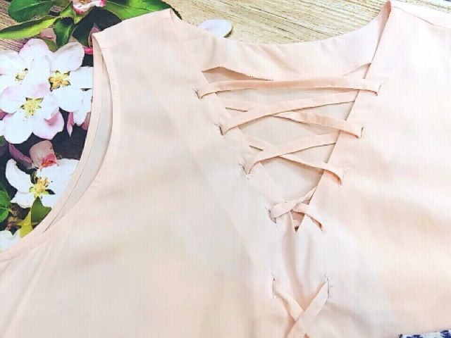 Áo thắt nơ cổ V không tay Infashion 
