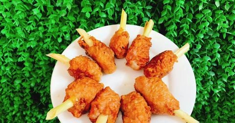 Gỏi tôm mực thái lan LanLan Event