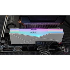 Ram PC ADATA DDR4 16GB D50 White Single Spectrix RGB