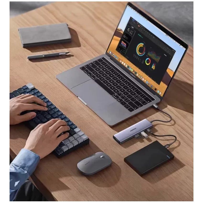 Bộ chuyển USB C to HDMI + VGA + USB 3.0 + LAN 1Gbps + Card Reader + PD Power 100W Ugreen 15600