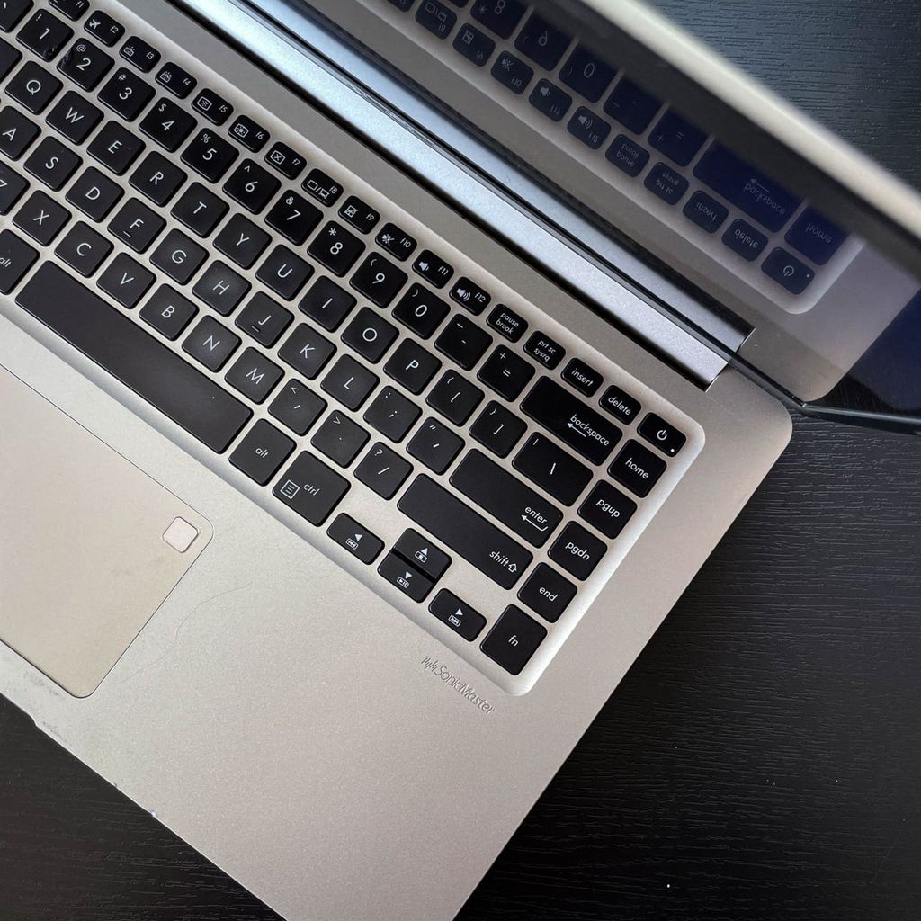 Laptop ASUS X510UAR | i3 8130U | Ram 4GB | SSD 240GB | 15.6 inch