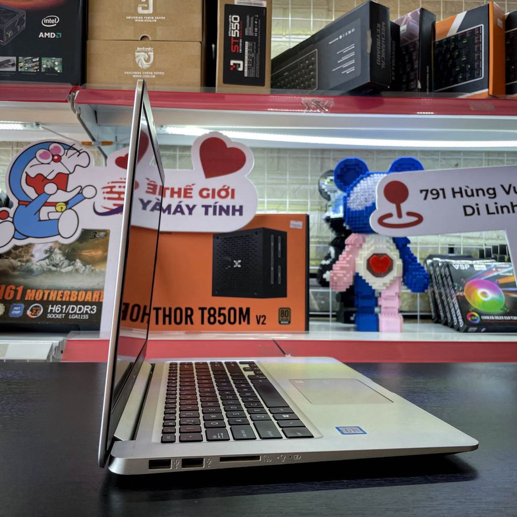 Laptop ASUS X510UAR | i3 8130U | Ram 4GB | SSD 240GB | 15.6 inch