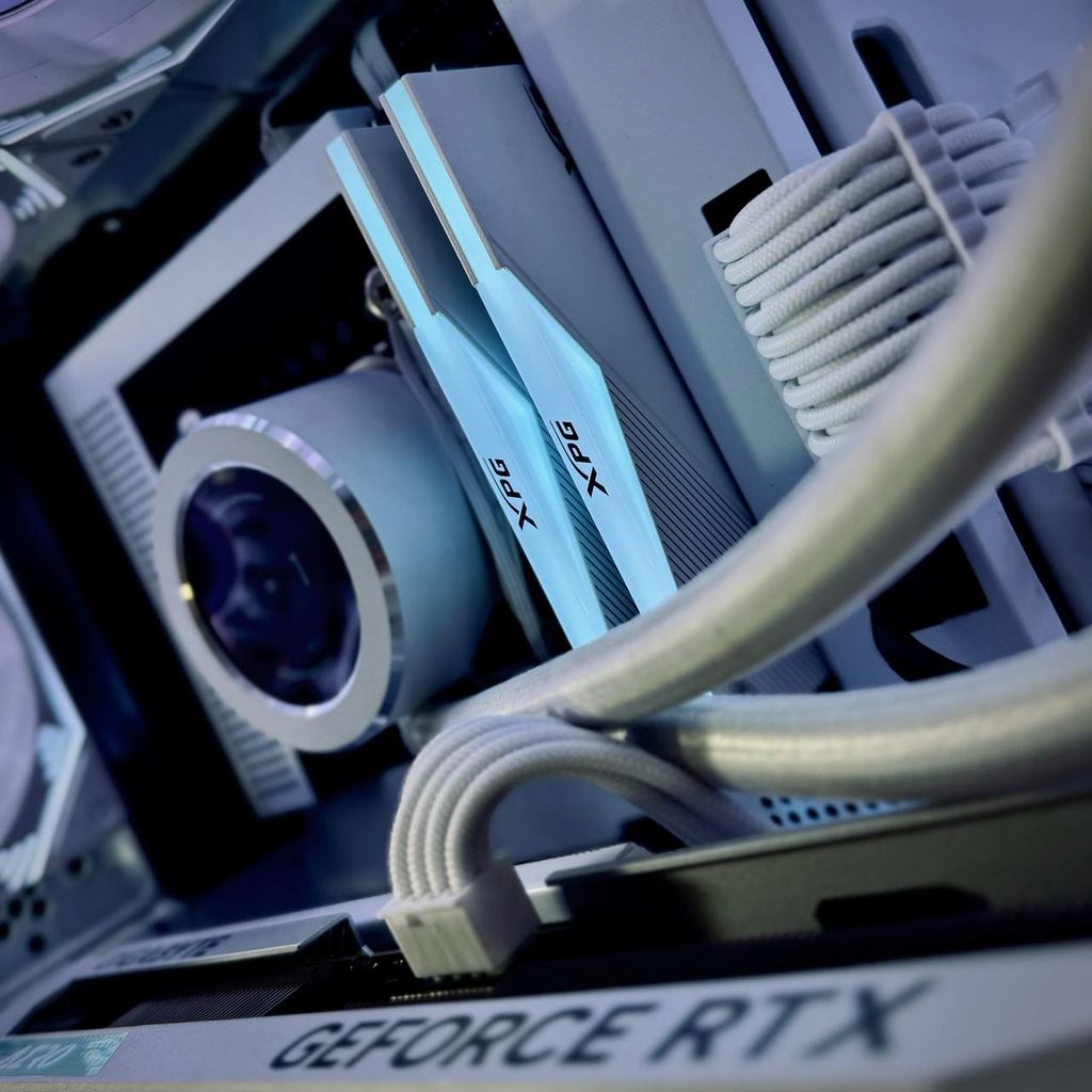 PC GAMING GNMi5.13_7932406 | i5 13400F | RTX 4060 Ti 8GB | RAM 32GB | SSD 1TB | 850W | NZXT H6 Flow