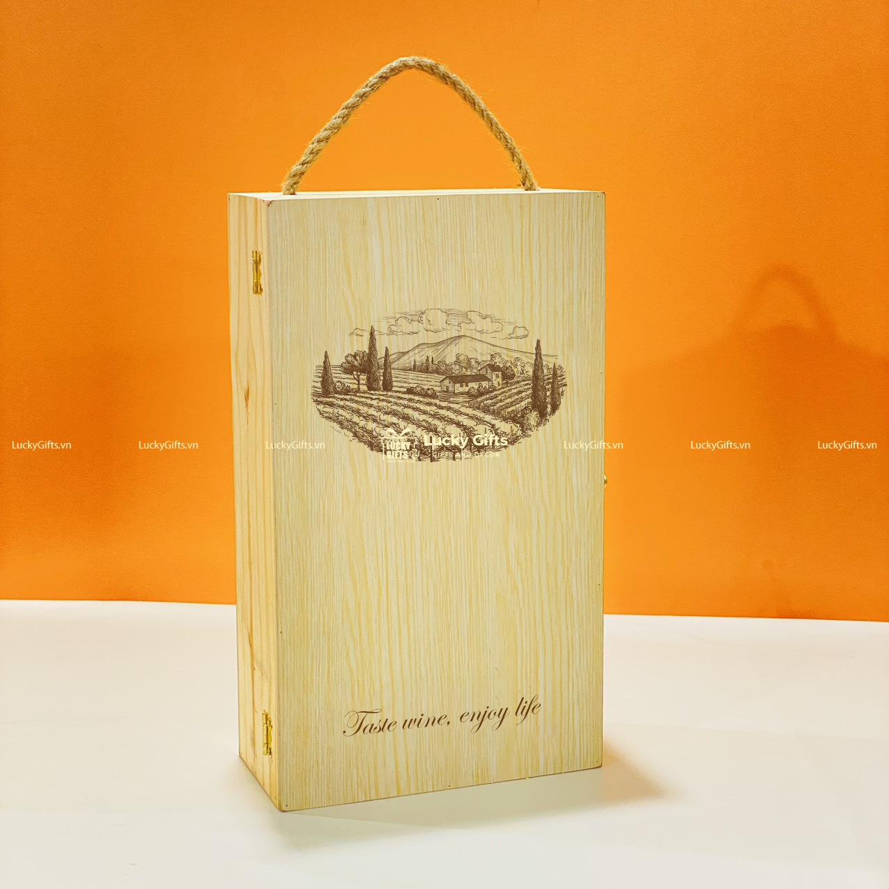 Hộp gỗ thông đựng rượu vang HG44