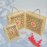  Hộp gỗ thông đựng rượu, quà Tết họa tiết hoa cúc 