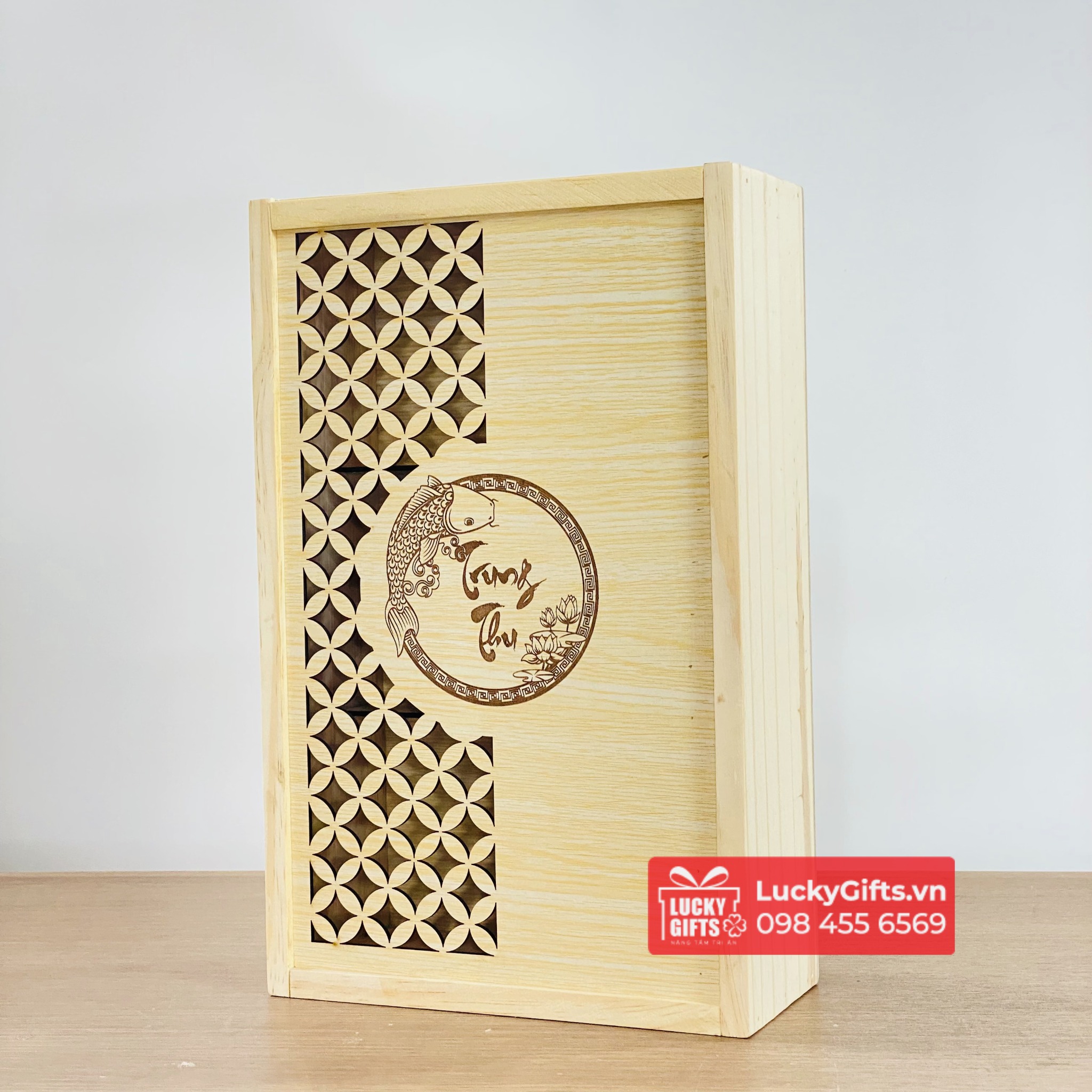 Hộp gỗ đựng 6 bánh trung thu 2024 kim ngư liên