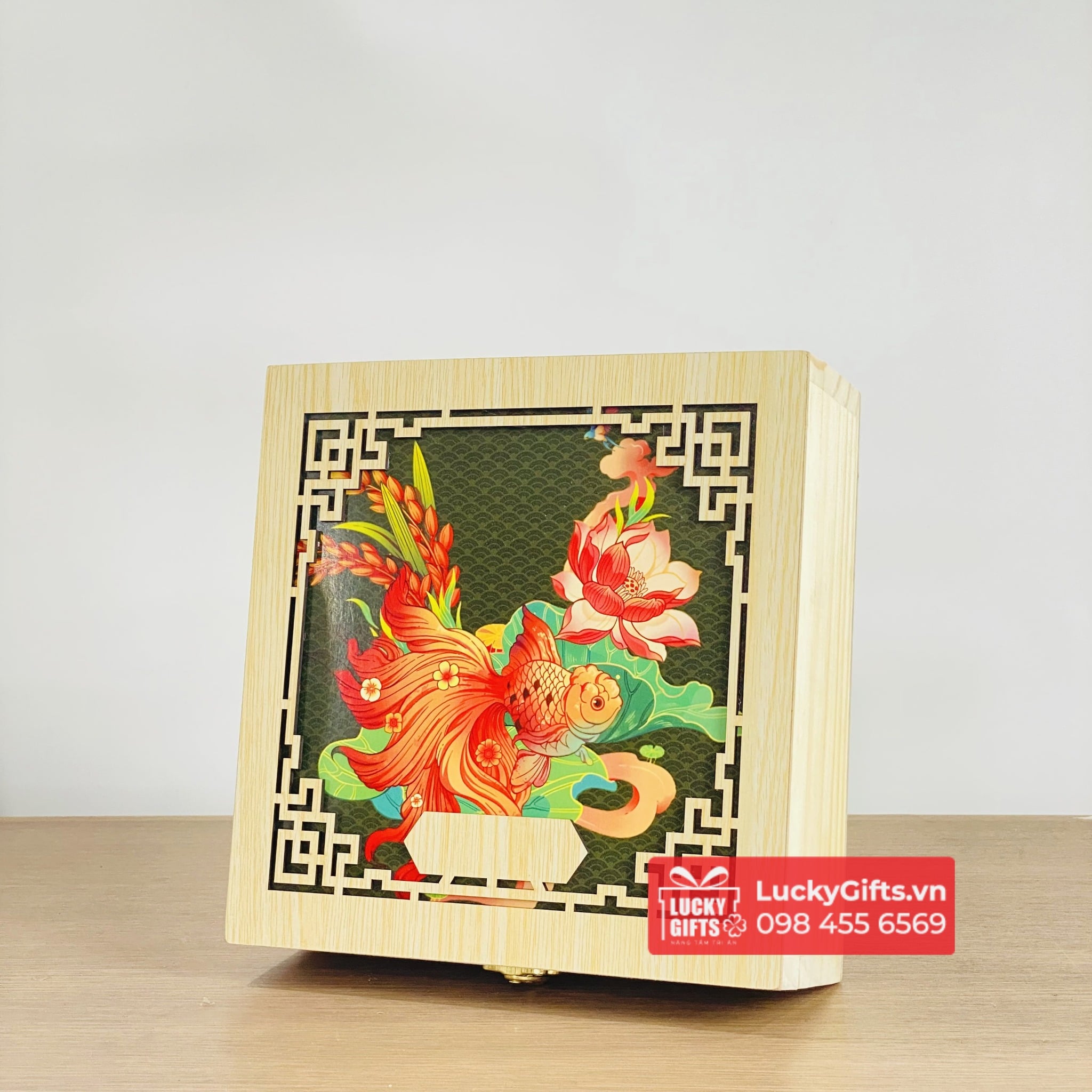Hộp gỗ đựng 4 bánh trung thu 2025 phối giấy in màu - LuckyGifts