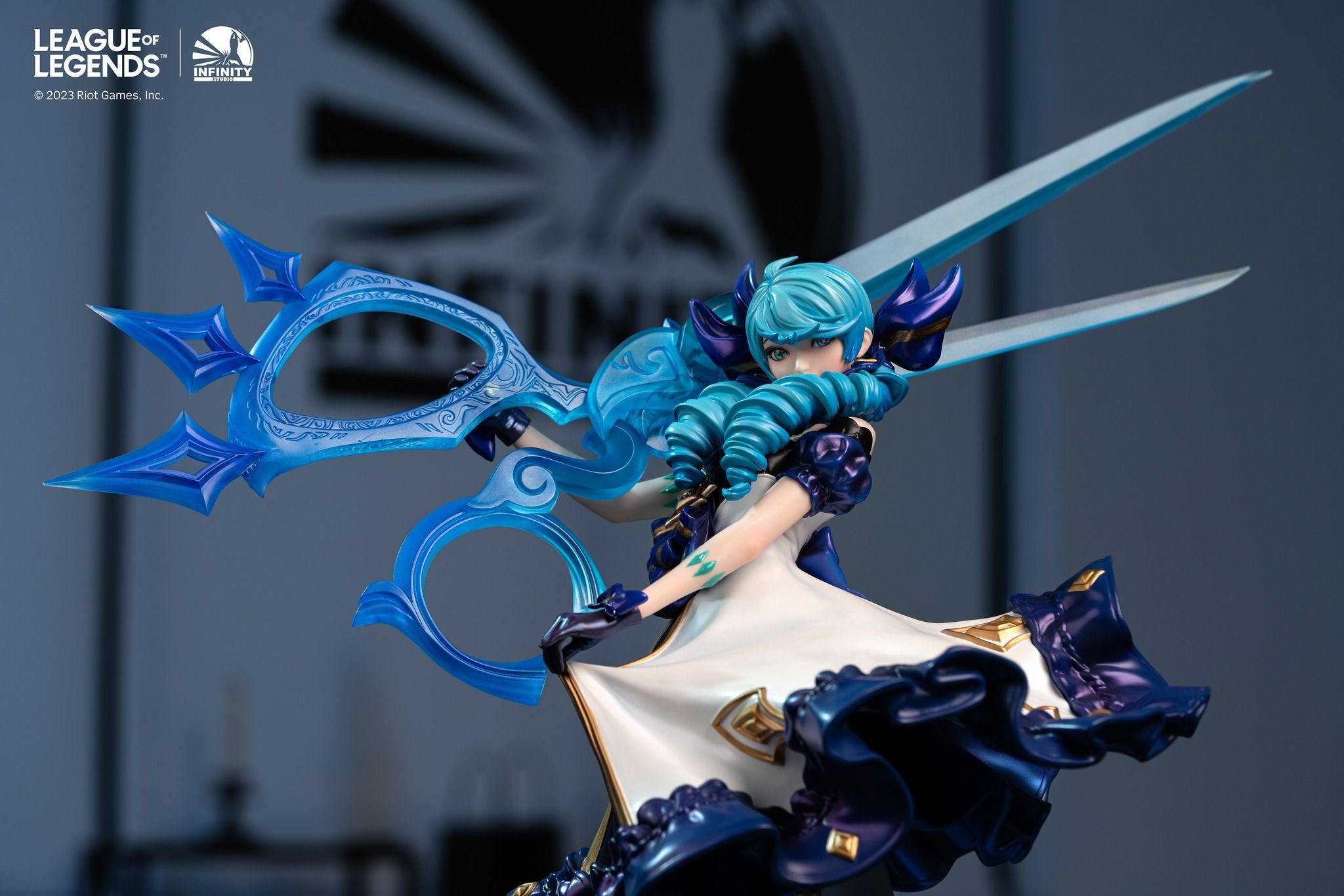  [ HÀNG SẴN ] Gwen - League Of Legend -  Infinite Studio ( licensed ) 