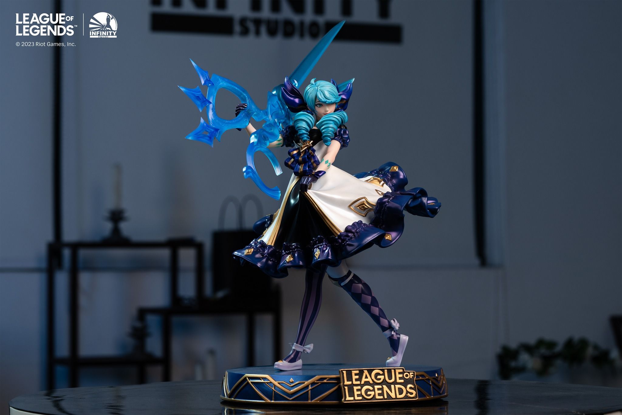  [ HÀNG SẴN ] Gwen - League Of Legend -  Infinite Studio ( licensed ) 