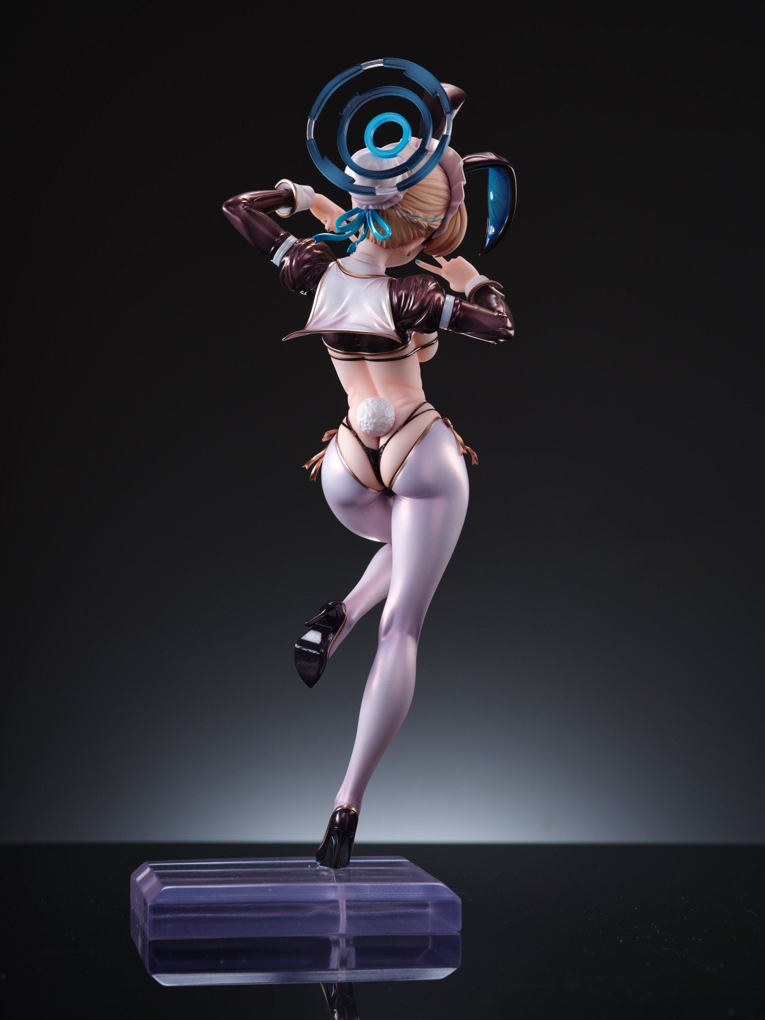  Asuma Toki - Blue Archive - Genios Bee Studio 