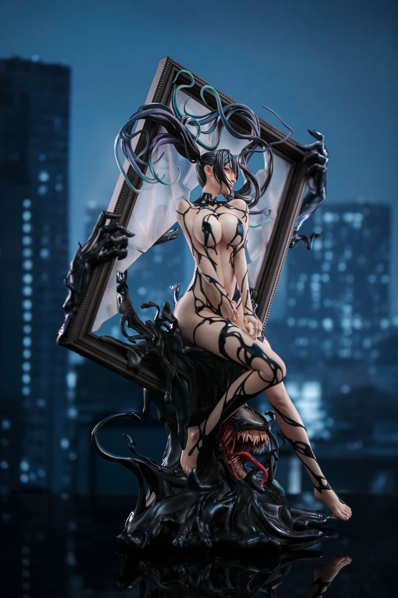  Venom girl - Source Studio 