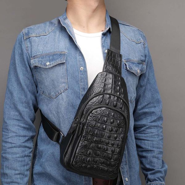 [Order] Túi đeo trước ngực nam da thật CEC214