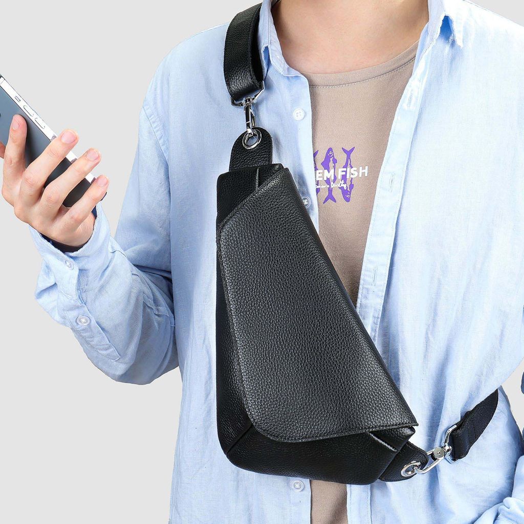 [Order] Túi đeo trước ngực nam da thật CEC233