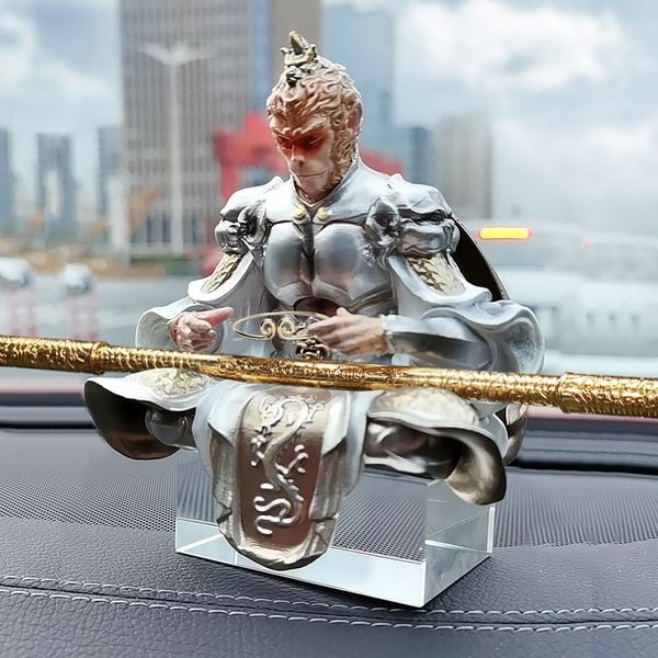 [Order] Đồ decor ô tô - Tượng Tề Thiên Đại Thánh ngồi thiền