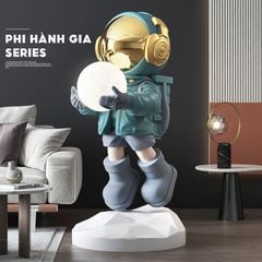 [Order] Đồ decor - Tượng phi hành gia cầm đèn, có loa bluetooth