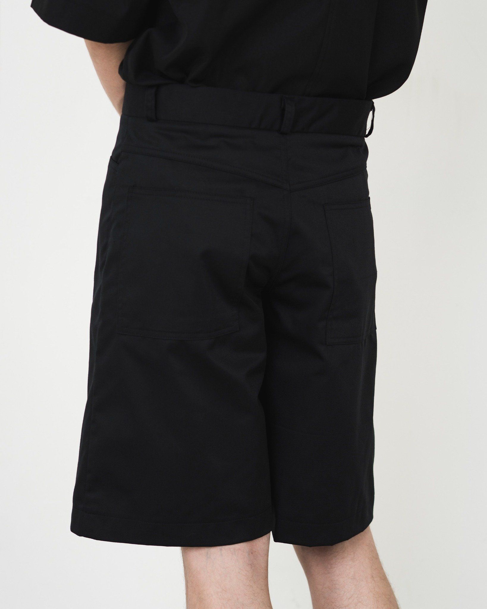 DAILY KAKI SHORT | BLACK