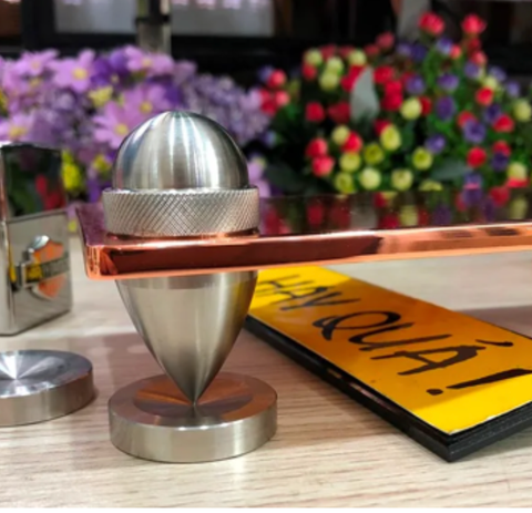  T3-02B1​ Chân đinh INOX 1 có mũ tròn - Cao 30mm 