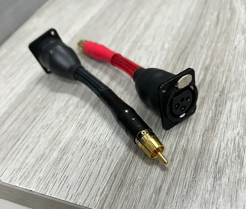  T6-22H​ Male XLR to Female RCA adaptor -  Female XLR to Female RCA adaptor 