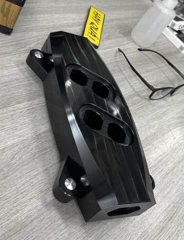  T15-11A​ Vỏ ổ cắm điện nhôm phay anode đen 