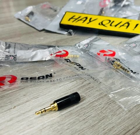  T5-06G REAN 3.5mm Stereo Jack Plug 