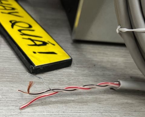  T4-08C Dây loa cho phân tần - Dây chạy trong thùng loa 