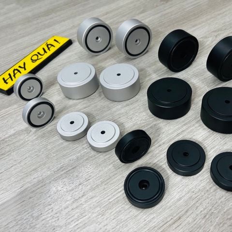  T8-11B2​ Chân máy NHÔM nguyên khối CNC - Dùng cho máy audio, đầu CD, ampli 