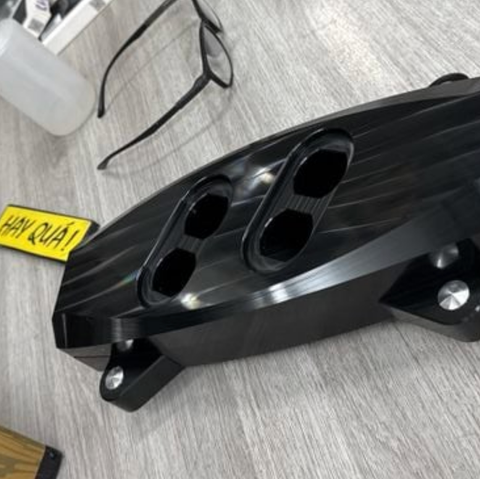  T15-11A​ Vỏ ổ cắm điện nhôm phay anode đen 