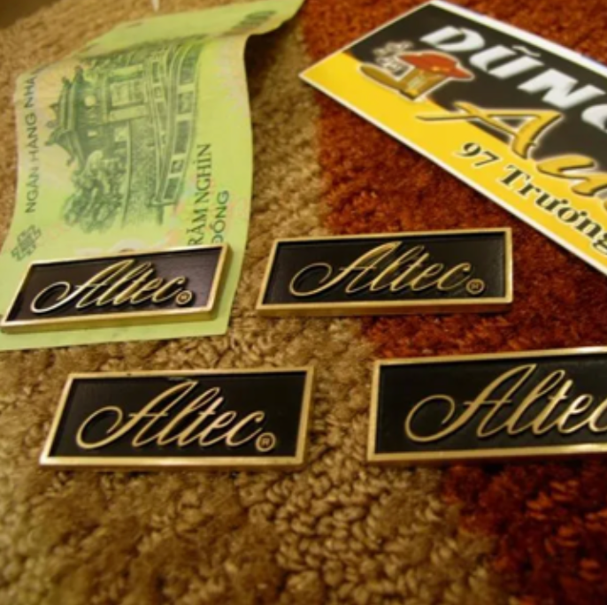 T04-12C​ Tem loa Altec dày 3mm CNC