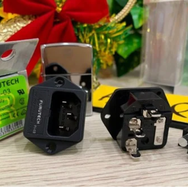 T1-06D​ Đuôi nguồn Furutech FI-03 (R) - Cầu chì 20mm