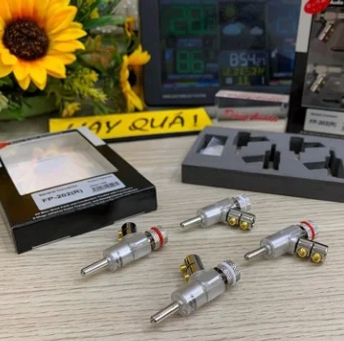 T1-12D2​ Bắp chuối Súng Furutech FP-202 (R) Rhodium