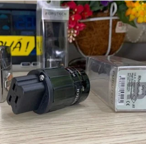  T1-02M​ Jack nguồn Furutech FI-32 (R) Chuẩn C19 - 20A IEC Connectors 