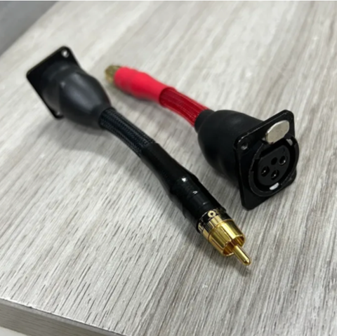  T6-22H​ Male XLR to Female RCA adaptor -  Female XLR to Female RCA adaptor 