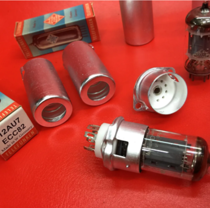 T9-08F Chân đèn 9 Pin Chassis Mount Tube Socket​