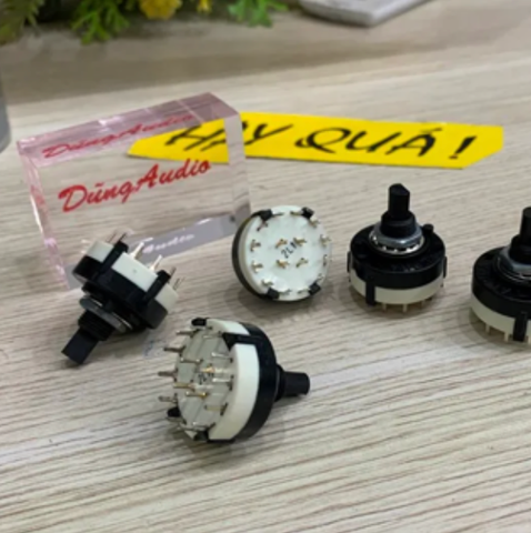  T9-11E​ Selector - Công tắc máy 