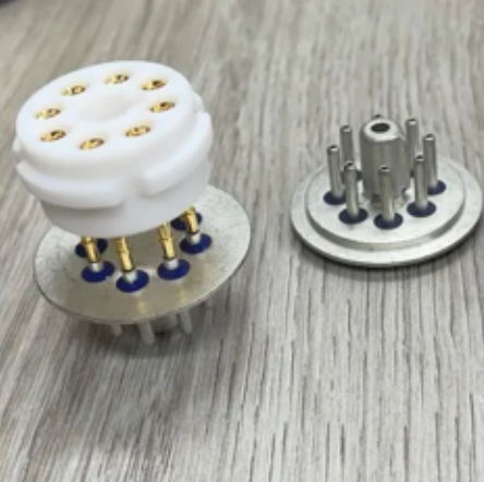 T9-07D​ Đế cắm trung gian cho đèn 8 pin - Hết hàng