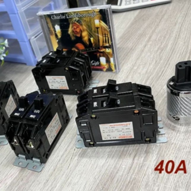 T15-05E​ CB nguồn - 30A và 40A BREAKER Mitsubishi * BH-K