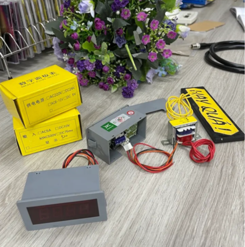 T15-19F Đồng hồ voltage hiển thị điện thế AC - Inlu AC voltage meter