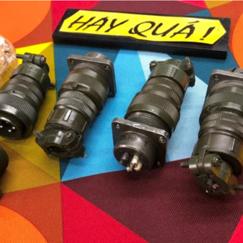  T14-15B​ AMPHENOL 5 pin - Heavy Duty Cylindrical Connector 