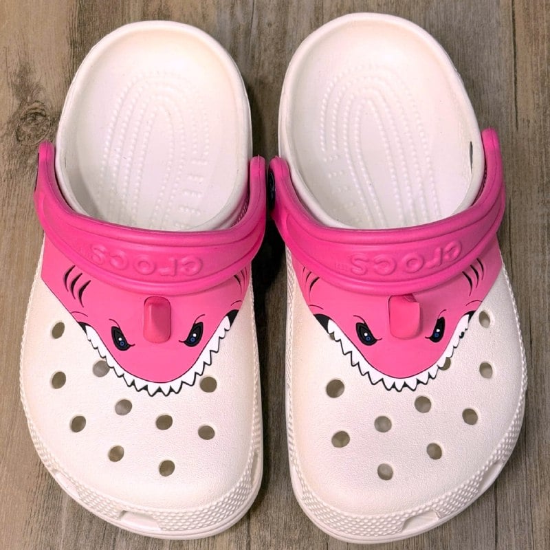 Dép Crocs Kid Clog Baby Shark HN White/Pink