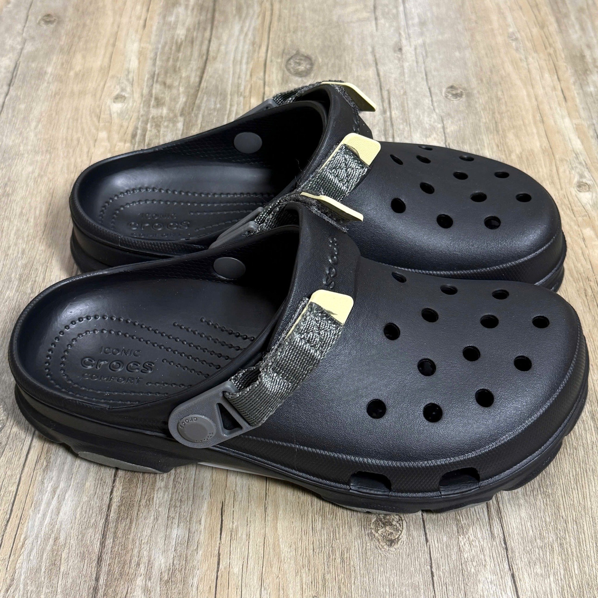 Dép Crocs Classic Terrain Clog HN2 Black
