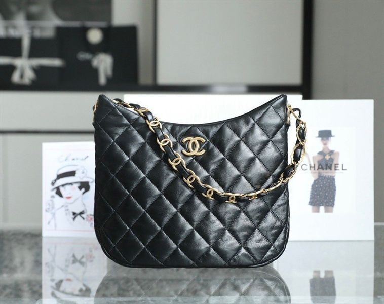  Túi đeo chéo - Chanel Hobo DS Đen 