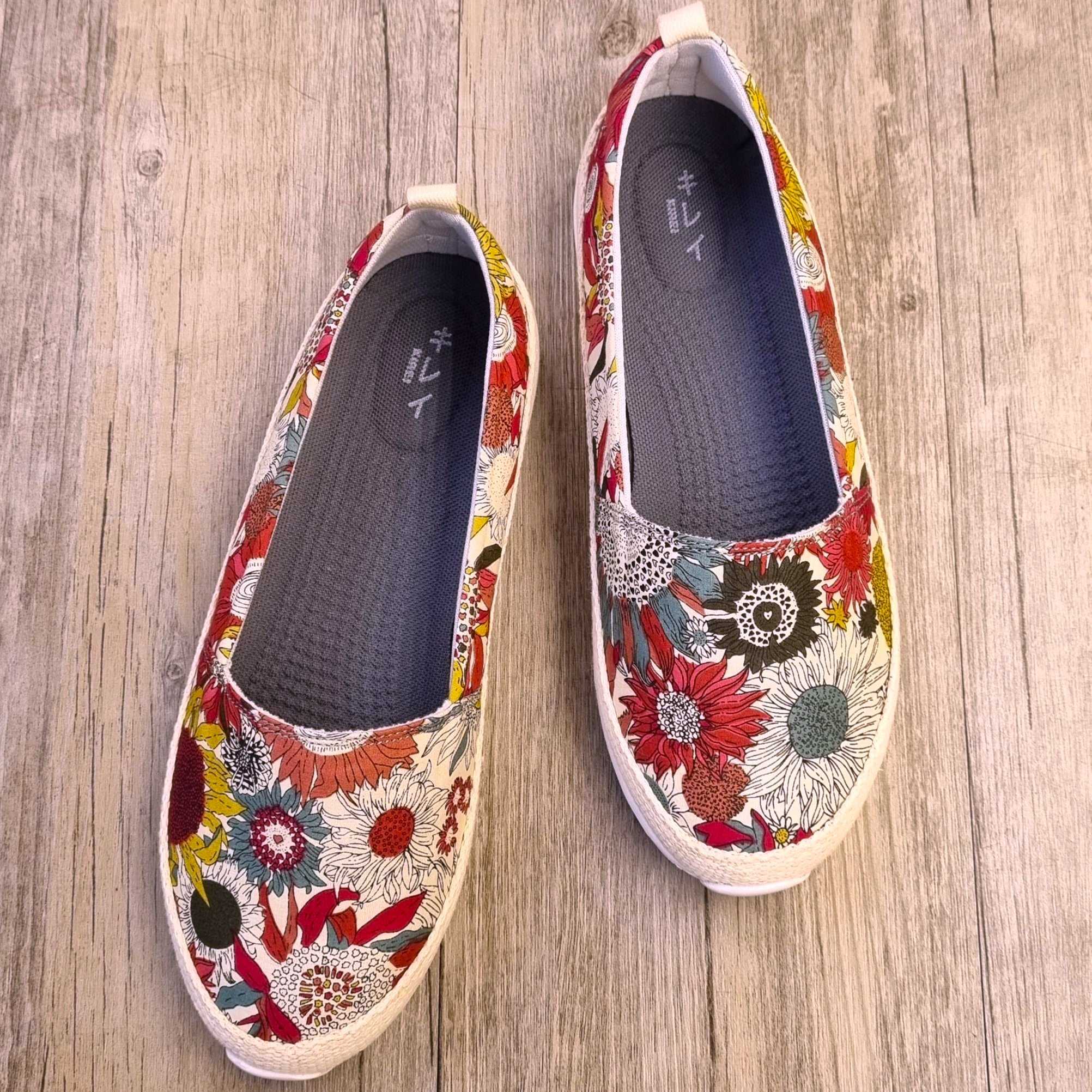 Giày Nhật búp bê Kirei walk floral canvas KH Đỏ 1