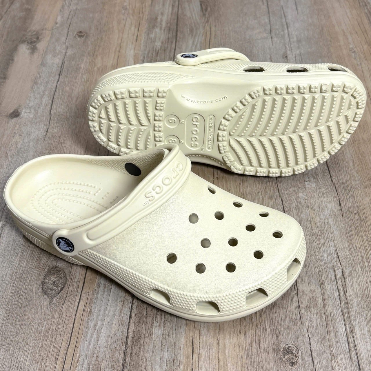 Dép Crocs Classic Clog HN Bone