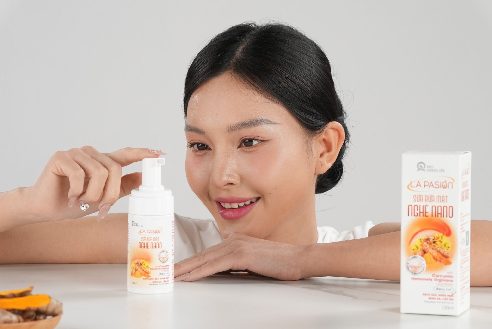  Sữa rửa mặt nghệ Nano La Pasión (120ml) 