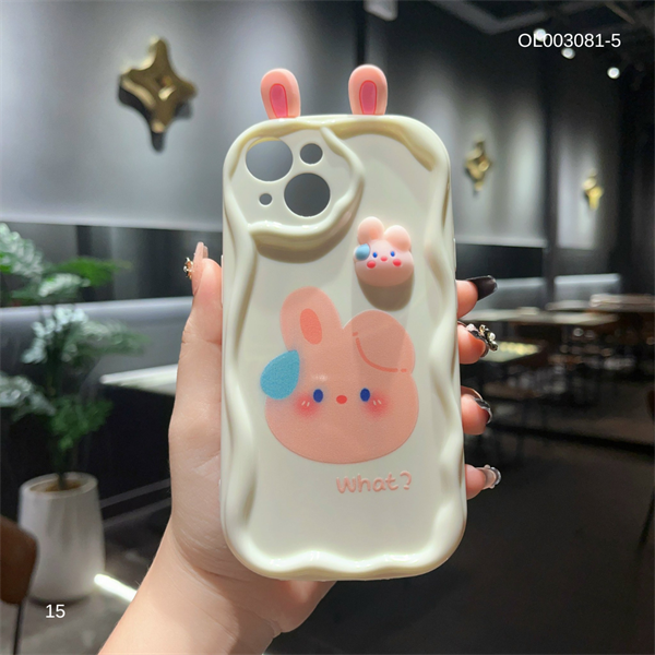 Ốp IP 15 6.1 dẻo đính sticker tai thú