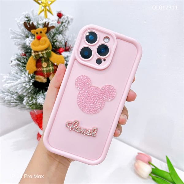 Ốp IP 14 Pro Max dẻo dính đá Gấu Charnel