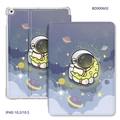 Bao da Ipad 10.2/10.5 in Phi hành gia ôm trăng