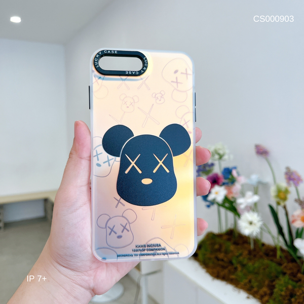 ** Ốp IP 7+/8+ hình KAWS đen đổi màu